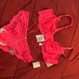 FENTY hot pink two piece lingerie😍